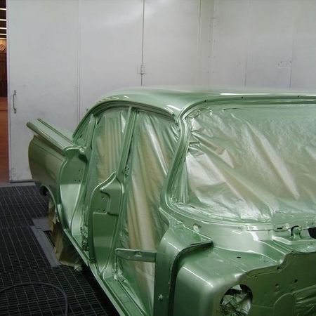 Oldsmobile 1959 abgeklebt zum lackieren.