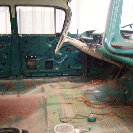 Oldsmobile 1959 Innenleben ohne Sitze.