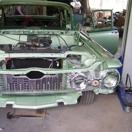Oldsmobile 1959 Auseinander nehmen der Einzelteile