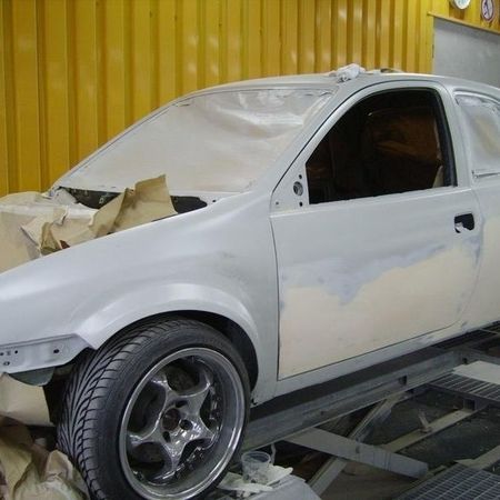 Opel Corsa Grundierung.